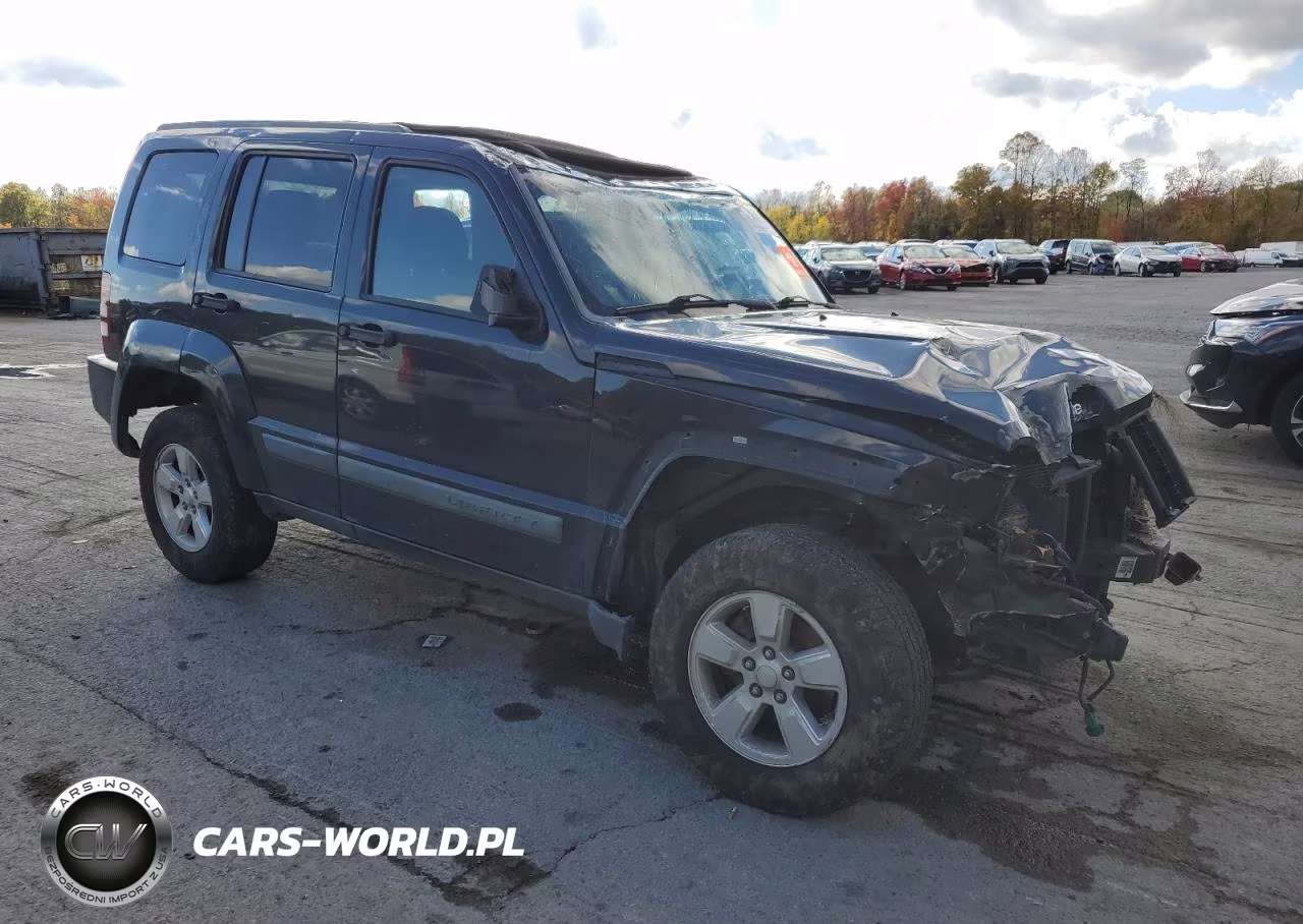 2010 Jeep Liberty Sport VIN:1J4PN2GK3AW111945 - 4