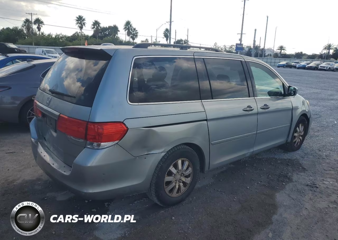 2010 Honda Odyssey Exl VIN:5FNRL3H62AB007303 - 3