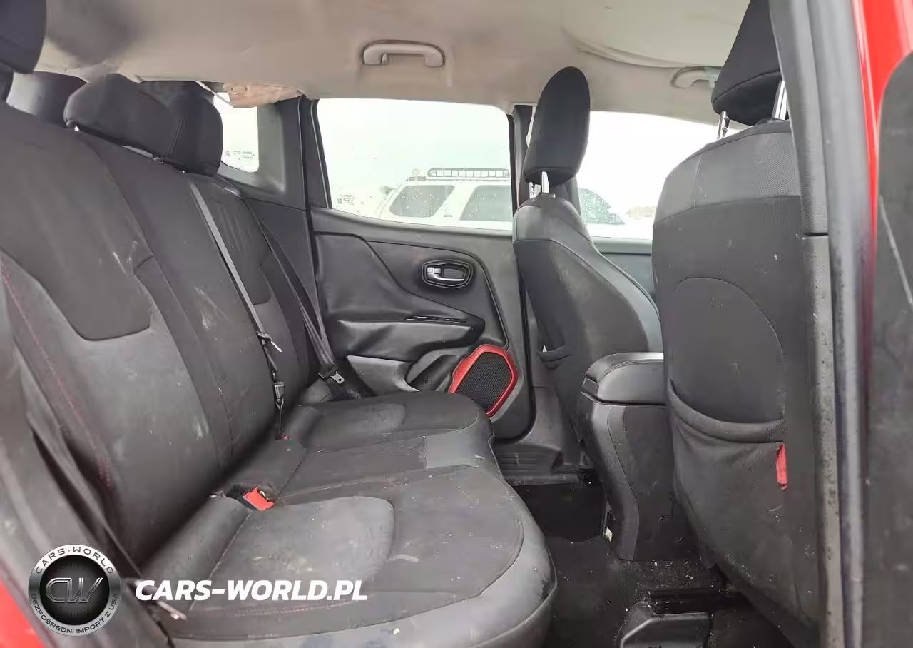 2016 Jeep Renegade Trailhawk VIN:ZACCJBCT8GPC59531 - 10