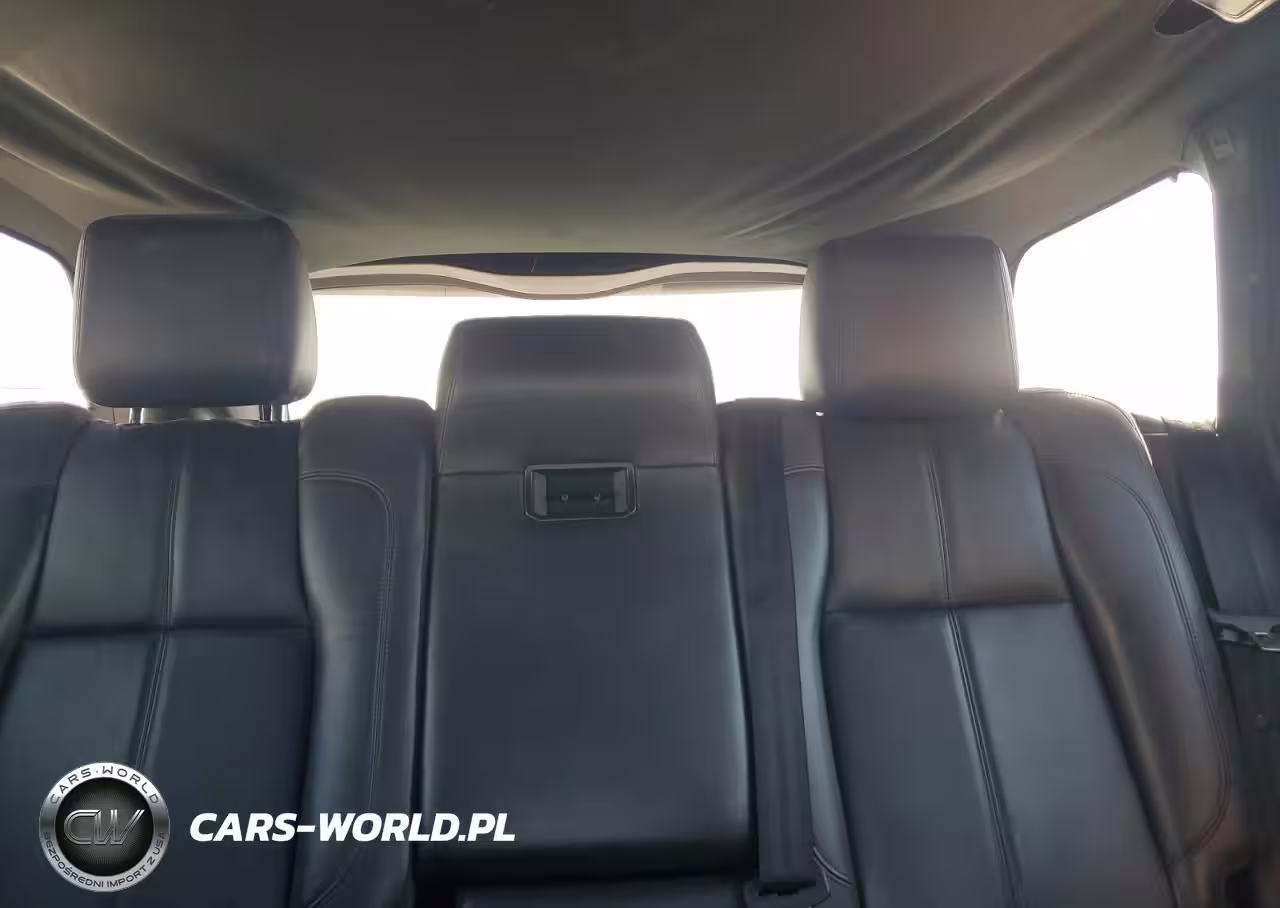2014 Land Rover Range Rover VIN:SALGR2WF7EA139225 - 10