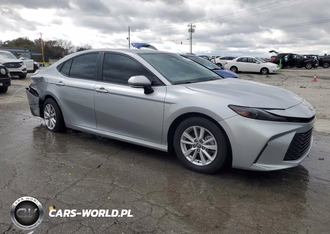 2025 Toyota Camry Le VIN:4T1DAACK2SU049886 - 4