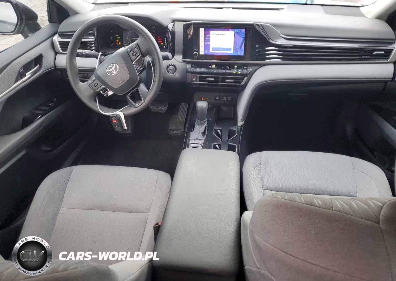 2025 Toyota Camry Le VIN:4T1DAACK2SU049886 - 8