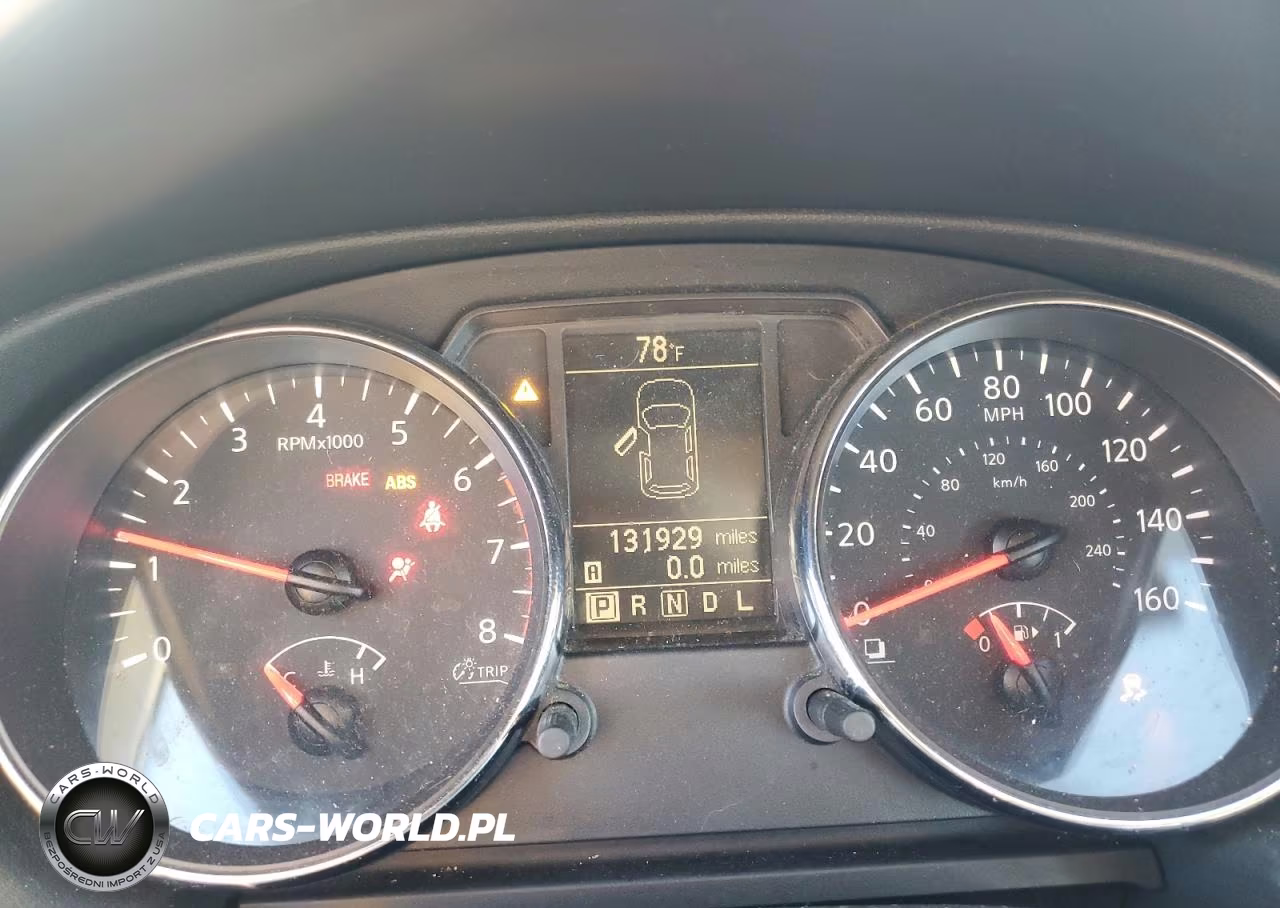 2015 Nissan Rogue Select S VIN:JN8AS5MT3FW663685 - 9