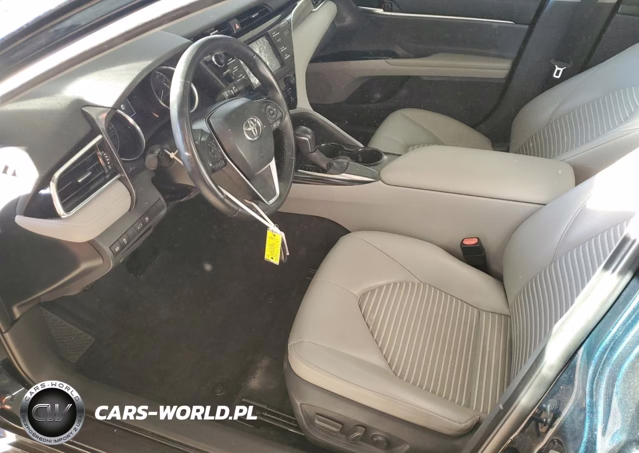 2018 Toyota Camry Se VIN:4T1B11HK1JU635459 - 7