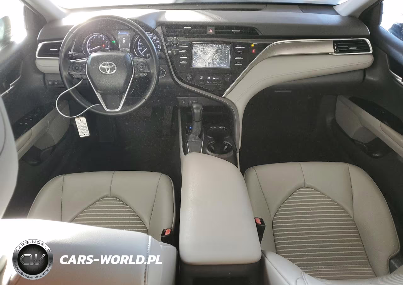 2018 Toyota Camry Se VIN:4T1B11HK1JU635459 - 8