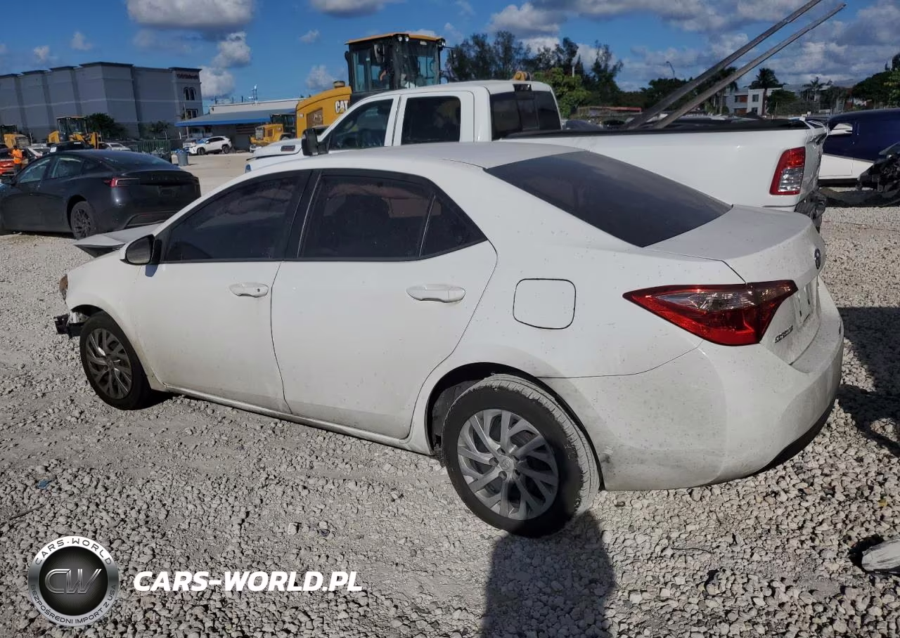 2019 Toyota Corolla Le VIN:5YFBURHE5KP877724 - 2