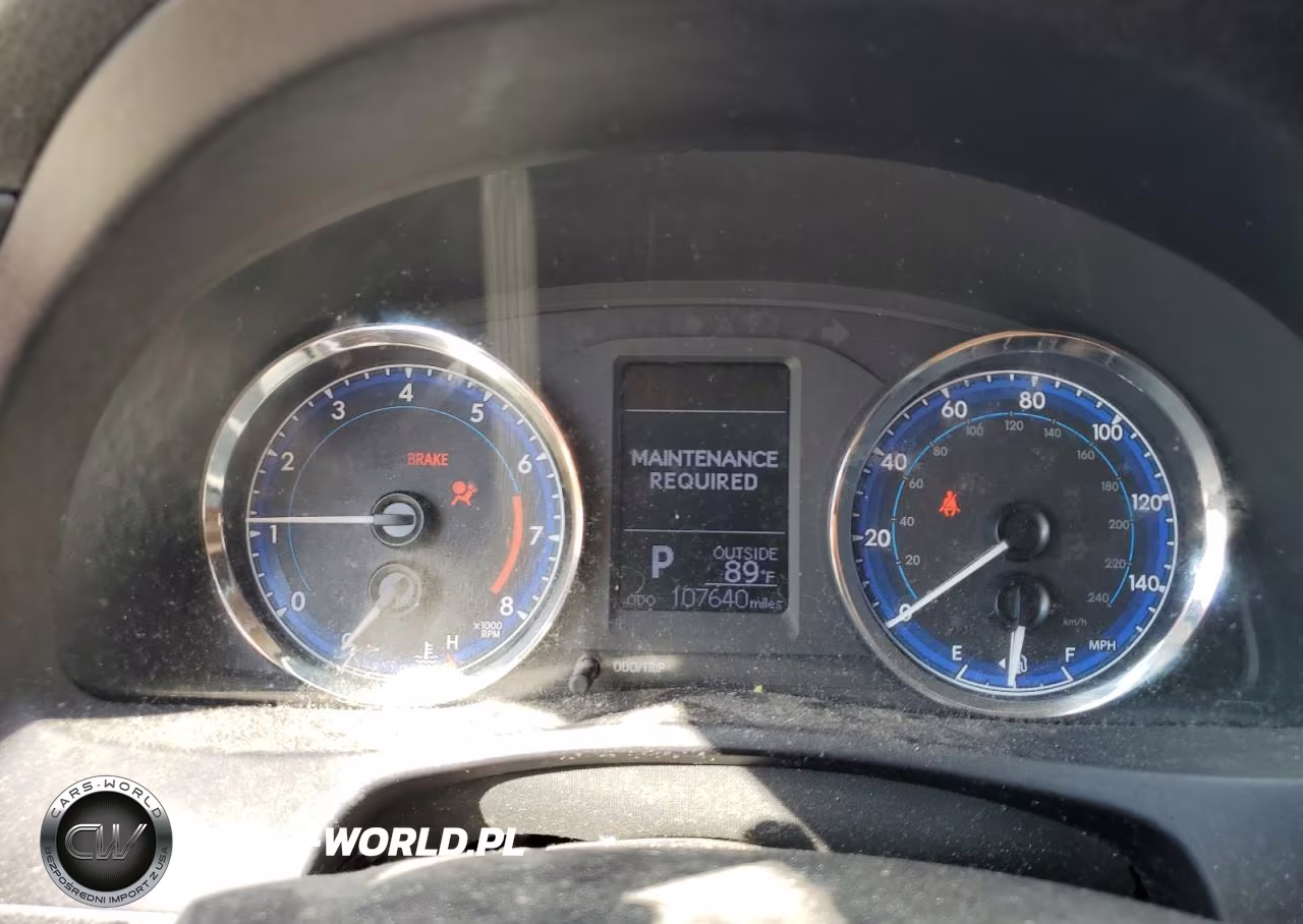 2019 Toyota Corolla Le VIN:5YFBURHE5KP877724 - 9