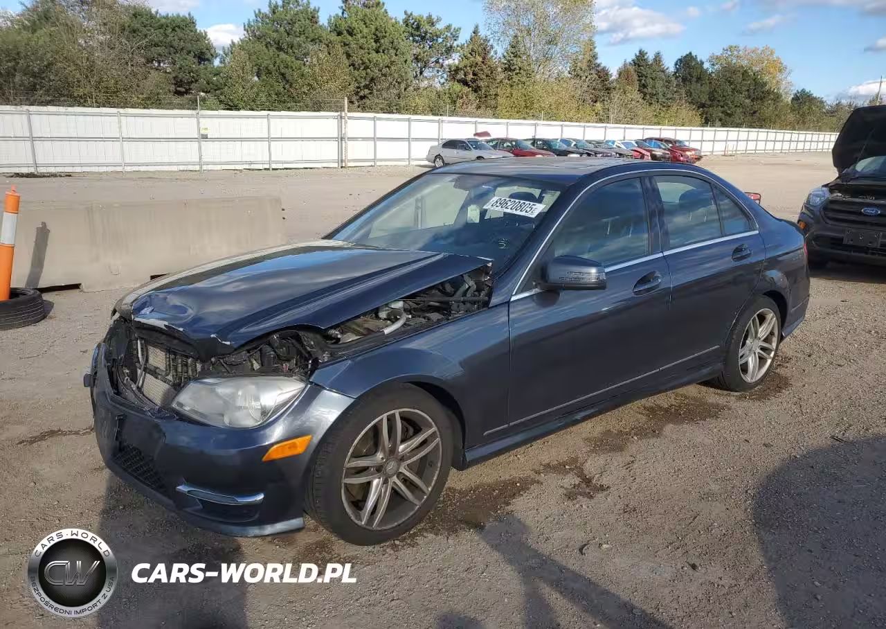 2013 Mercedes-Benz C 300 4Matic