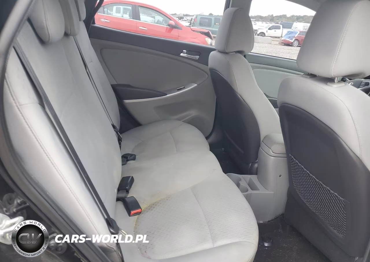 2014 Hyundai Accent Gls VIN:KMHCU5AE1EU163647 - 10