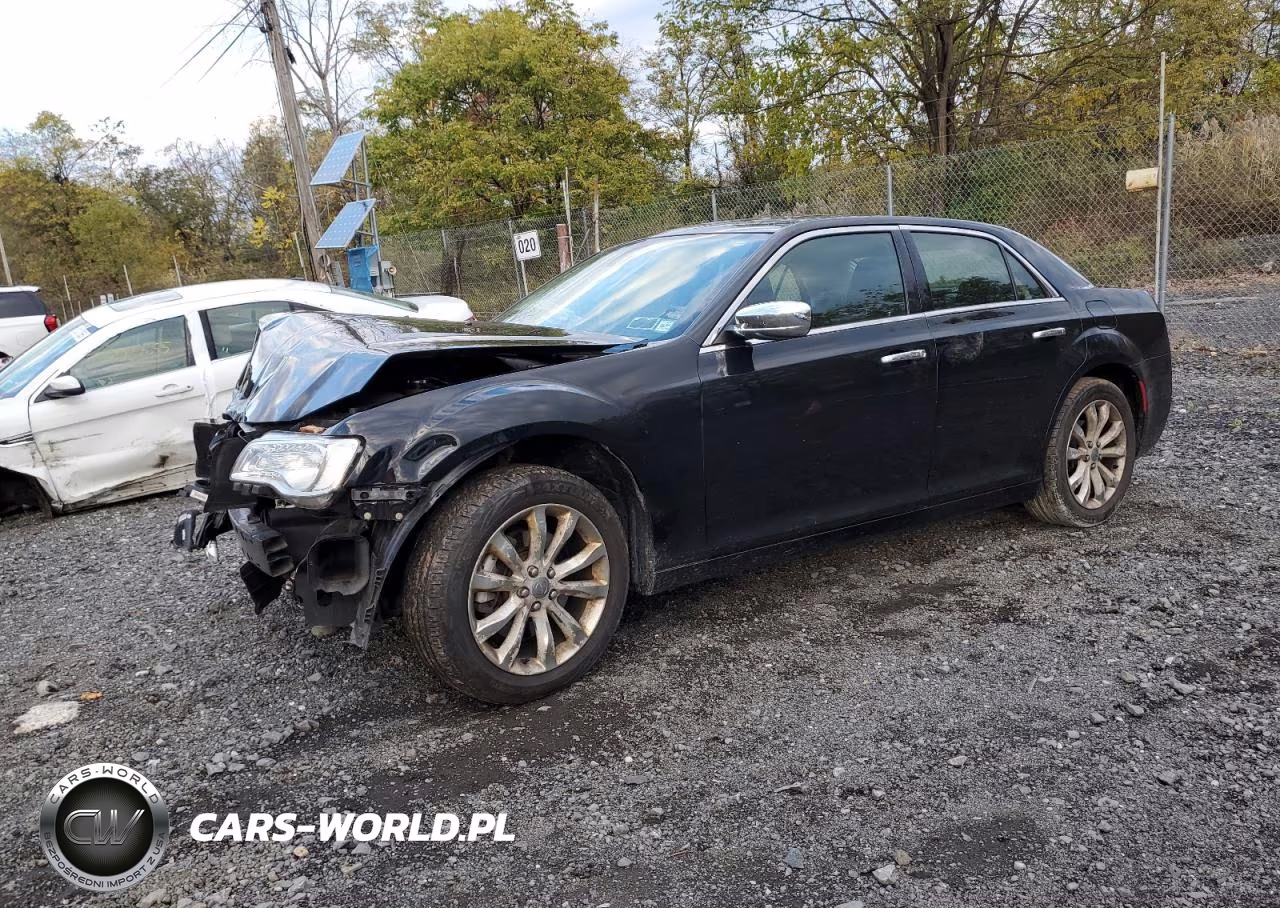 2015 Chrysler 300C – zdjęcie 1 z 12