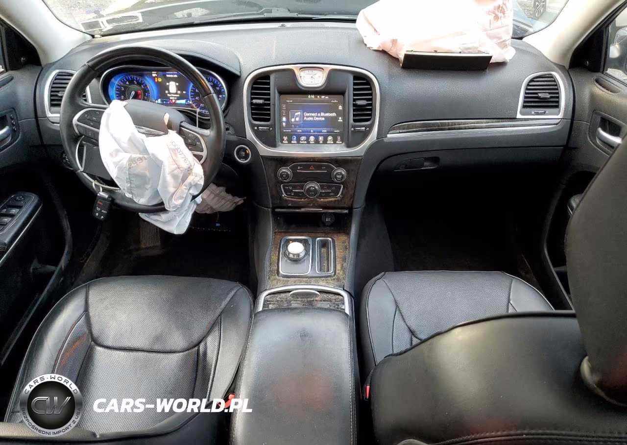 2015 Chrysler 300C VIN:2C3CCAKG1FH808547 - 8