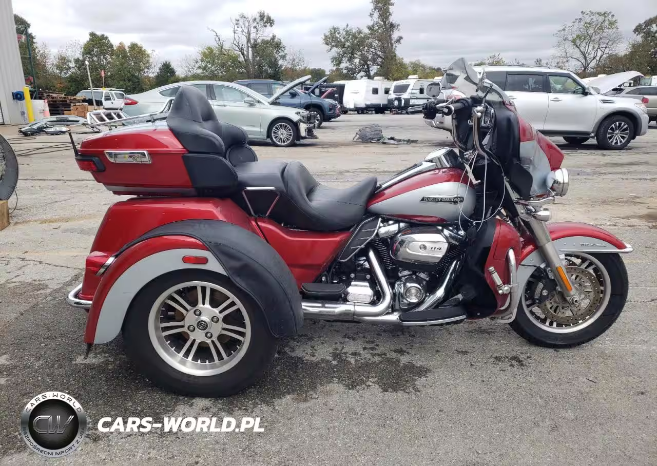 2019 Harley-Davidson Flhtcutg