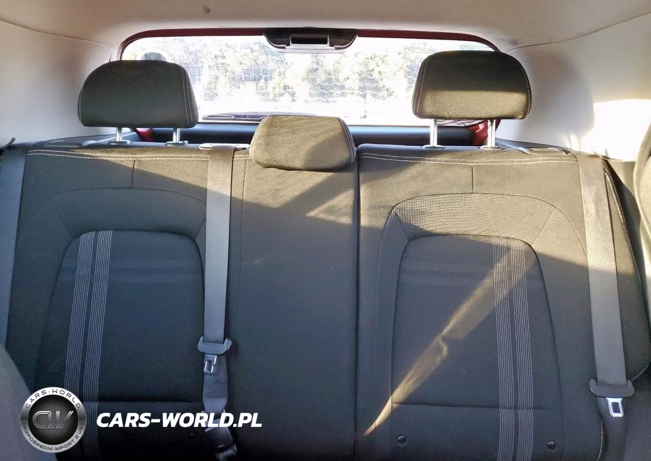 2020 Hyundai Venue Sel VIN:KMHRC8A35LU017150 - 10