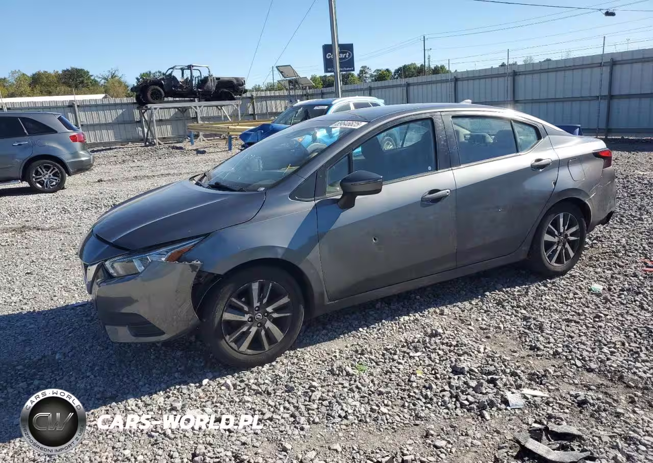 2021 Nissan Versa Sv