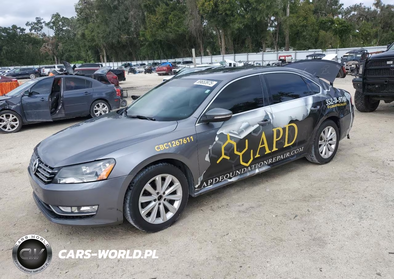 2012 Volkswagen Passat Sel – zdjęcie 1 z 12