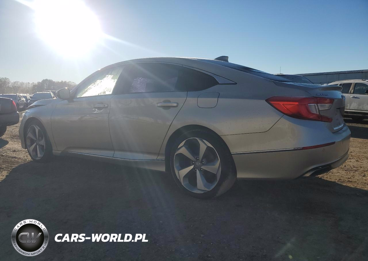 2018 Honda Accord Touring VIN:1HGCV1F90JA059279 - 2