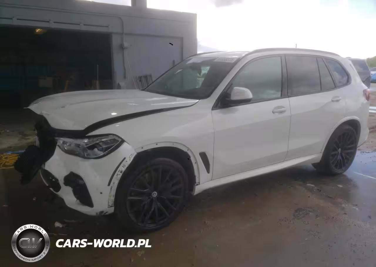 2023 BMW X5 M50I