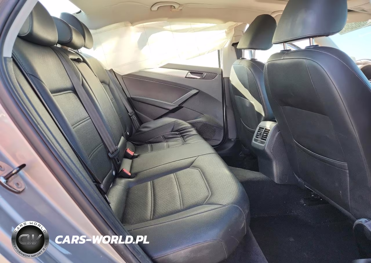 2013 Volkswagen Passat Se VIN:1VWBP7A31DC025254 - 10
