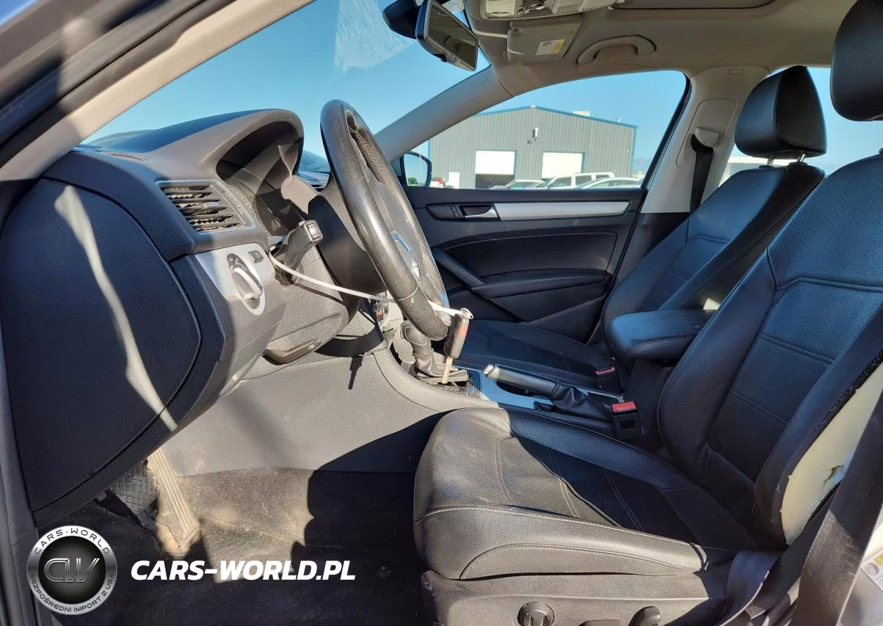 2013 Volkswagen Passat Se VIN:1VWBP7A31DC025254 - 7