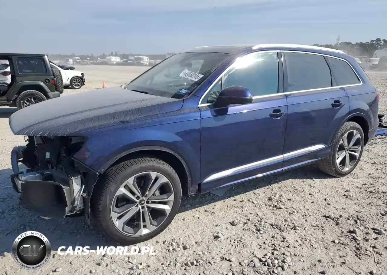 2023 Audi Q7 Premium Plus