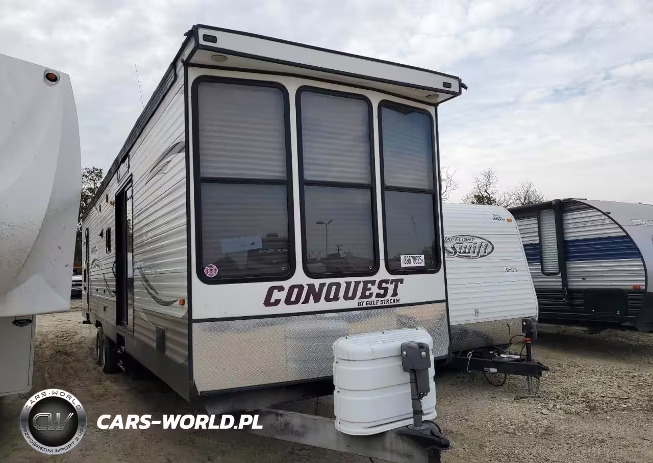 2014 Other Conquest Lodge Seri