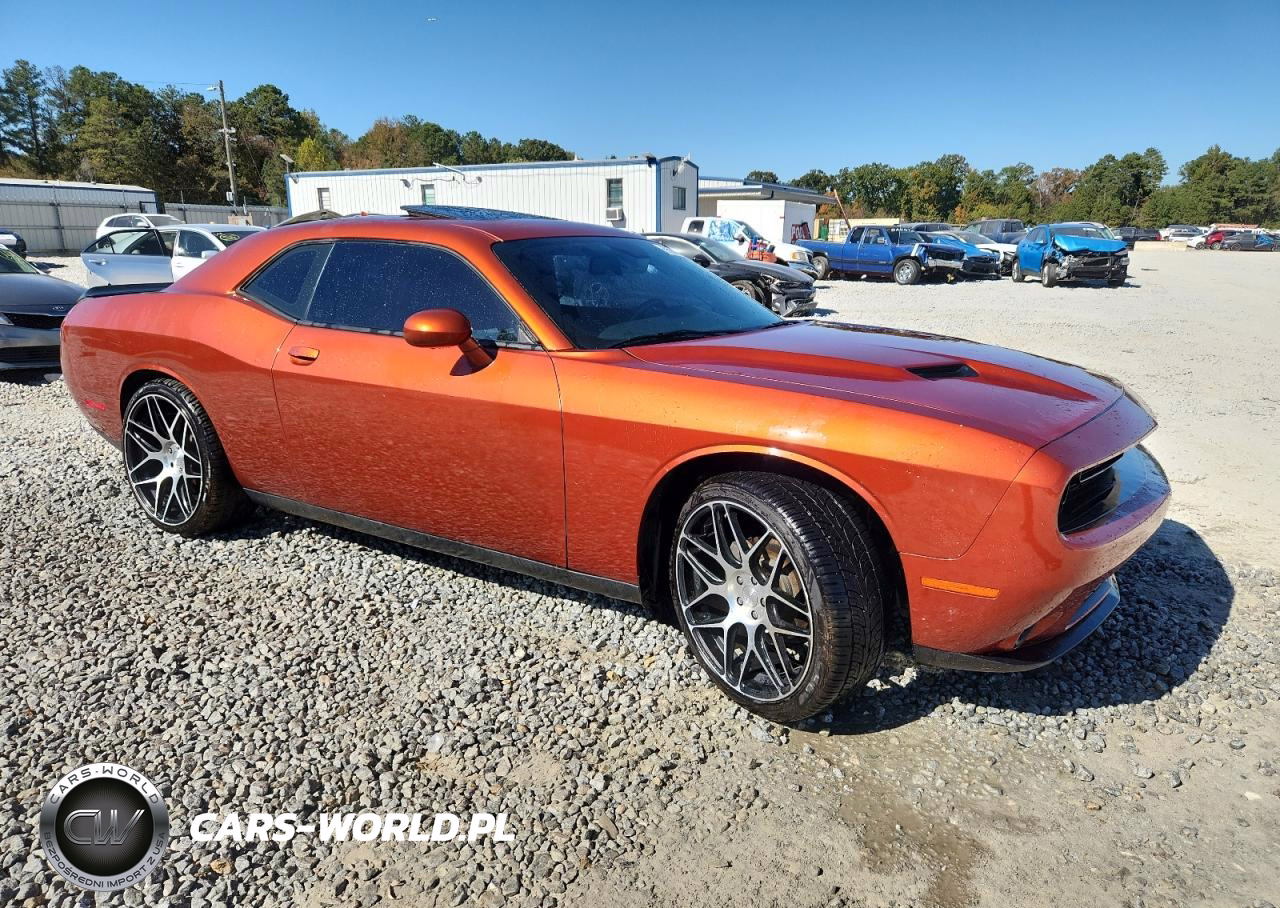2020 Dodge Challenger Sxt VIN:2C3CDZAG8LH214644 - 4