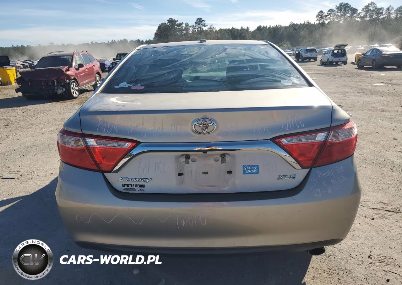 2015 Toyota Camry Le VIN:4T1BF1FK4FU990332 - 6