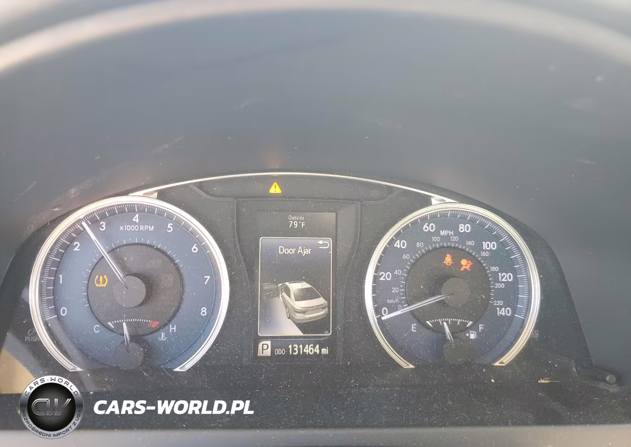 2015 Toyota Camry Le VIN:4T1BF1FK4FU990332 - 9