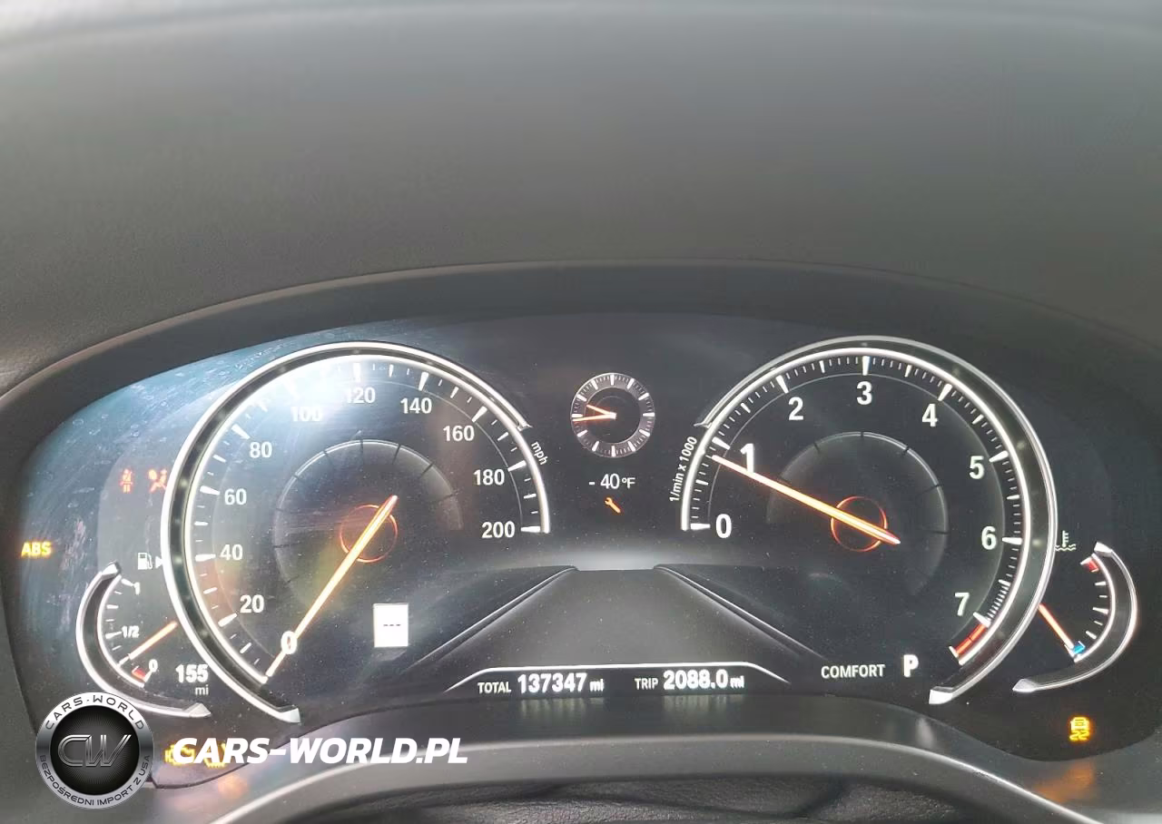 2018 BMW X3 xDrive30I VIN:5UXTR9C58JLC83229 - 9