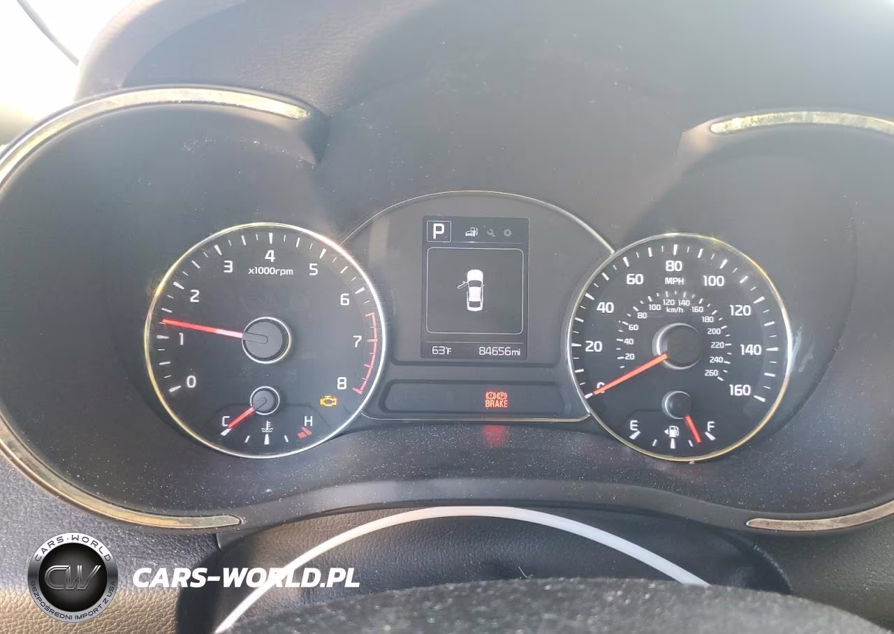 2018 Kia Forte Lx VIN:3KPFK4A73JE281226 - 9
