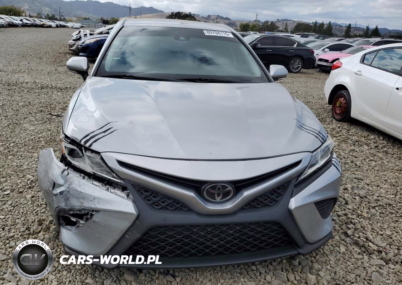 2020 Toyota Camry Se VIN:4T1G11AK9LU334876 - 5
