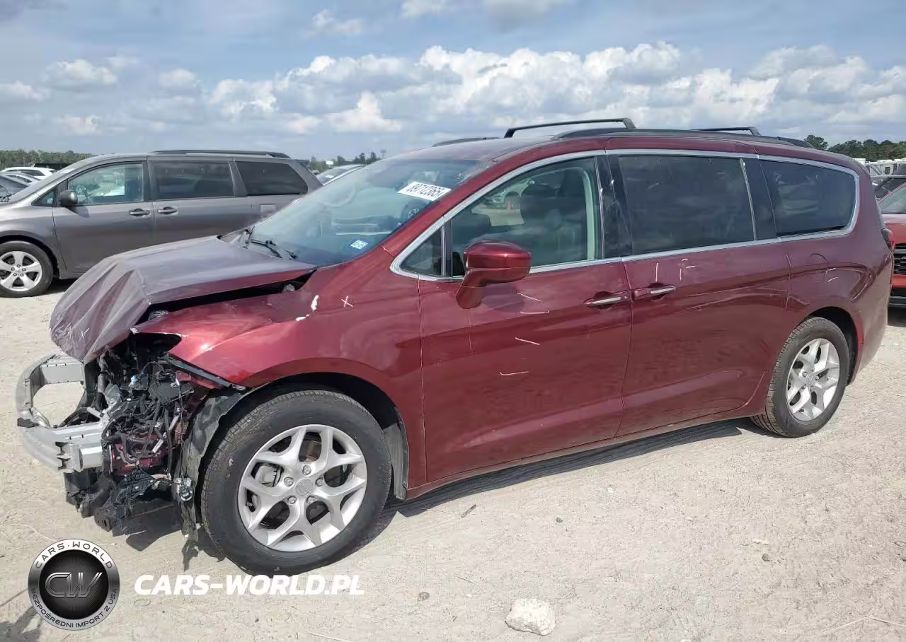 2019 Chrysler Pacifica Touring Plus