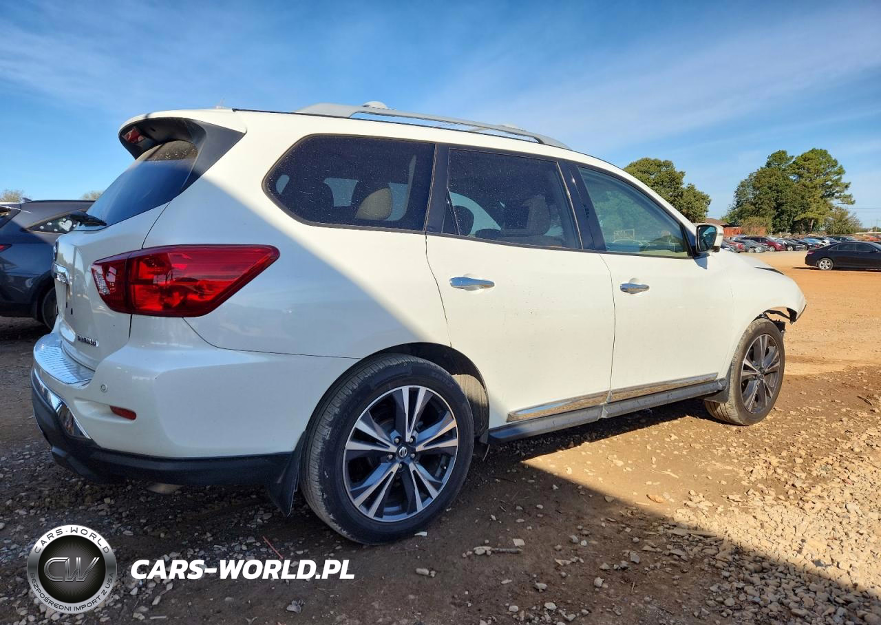 2019 Nissan Pathfinder S VIN:5N1DR2MN9KC637295 - 3