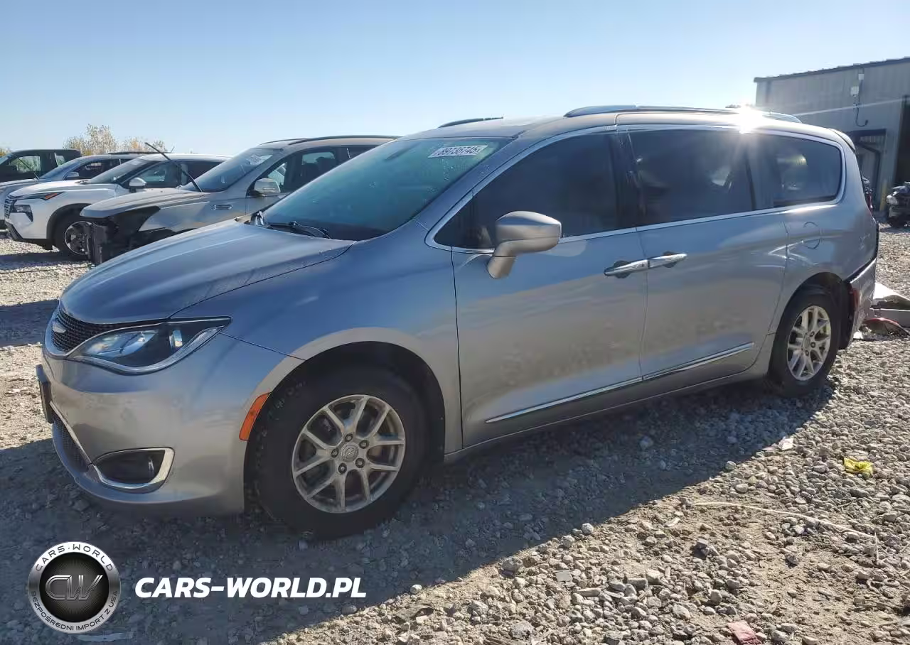 2020 Chrysler Pacifica Touring L