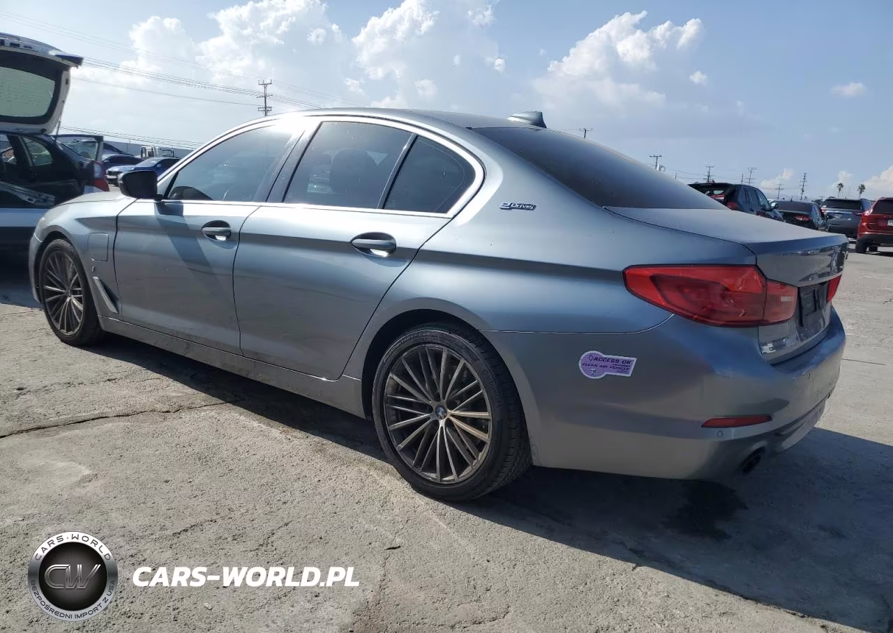 2019 BMW 530E VIN:WBAJA9C54KB389419 - 2