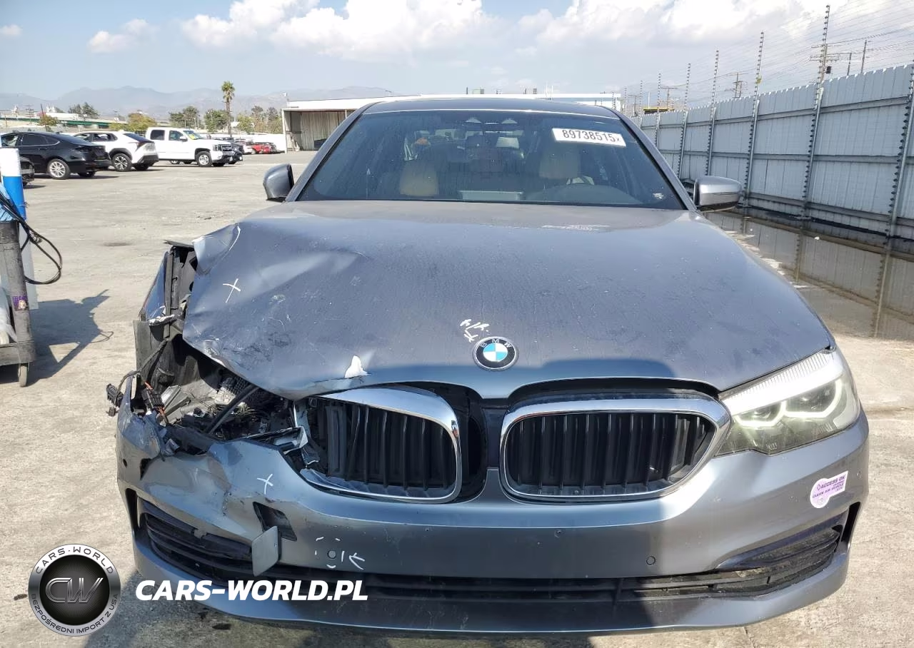 2019 BMW 530E VIN:WBAJA9C54KB389419 - 5