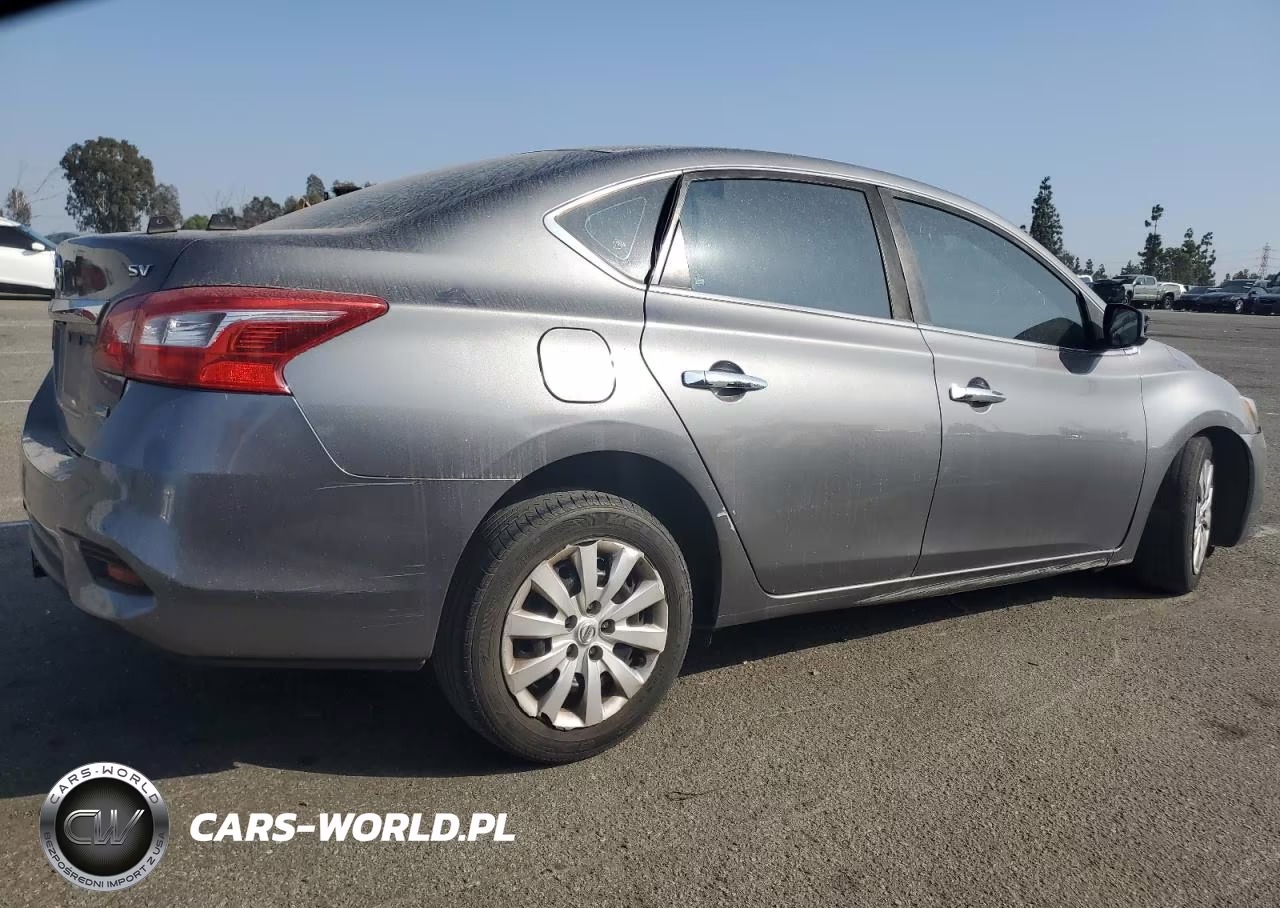 2018 Nissan Sentra S VIN:3N1AB7AP3JY248255 - 3