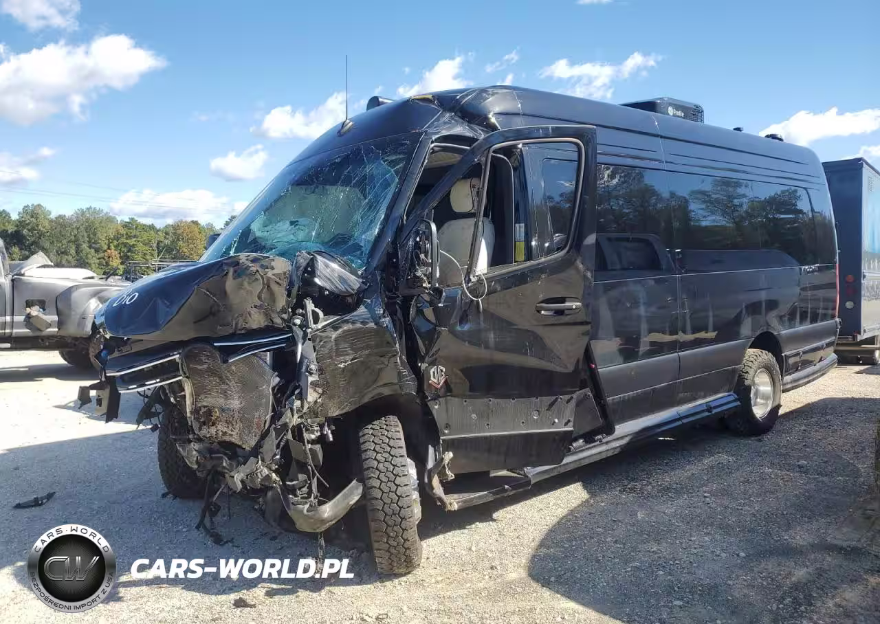 2024 Mercedes-Benz Sprinter 3500