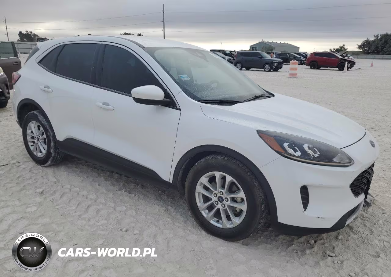 2020 Ford Escape Se VIN:1FMCU0G65LUB65594 - 4