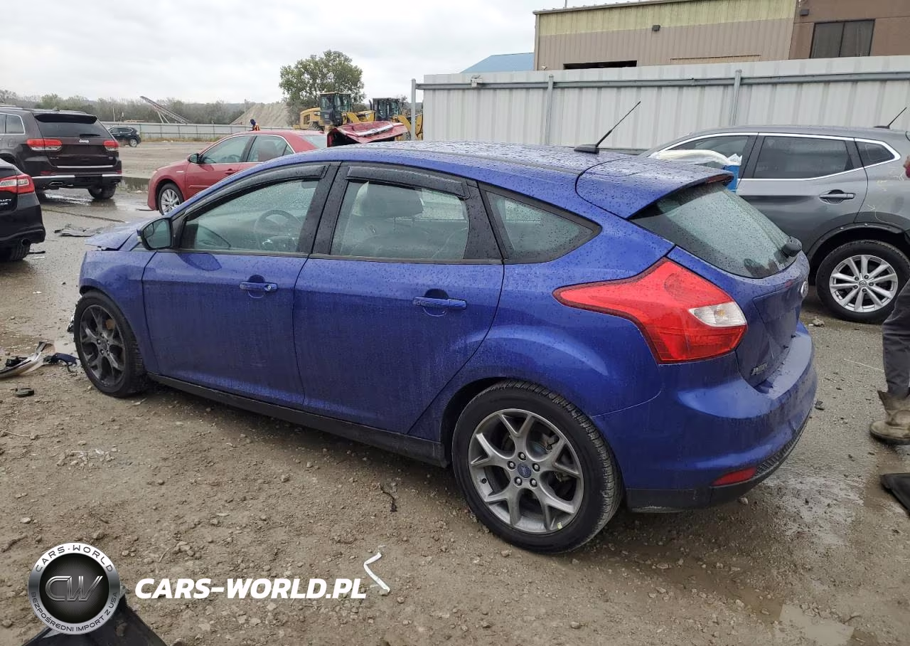 2014 Ford Focus Se VIN:1FADP3K21EL373508 - 2