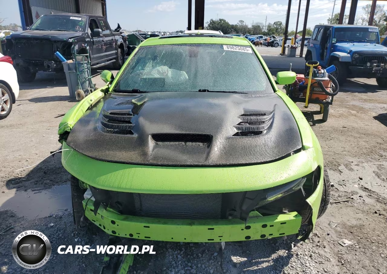 2019 Dodge Charger Scat Pack VIN:2C3CDXGJ7KH740267 - 5