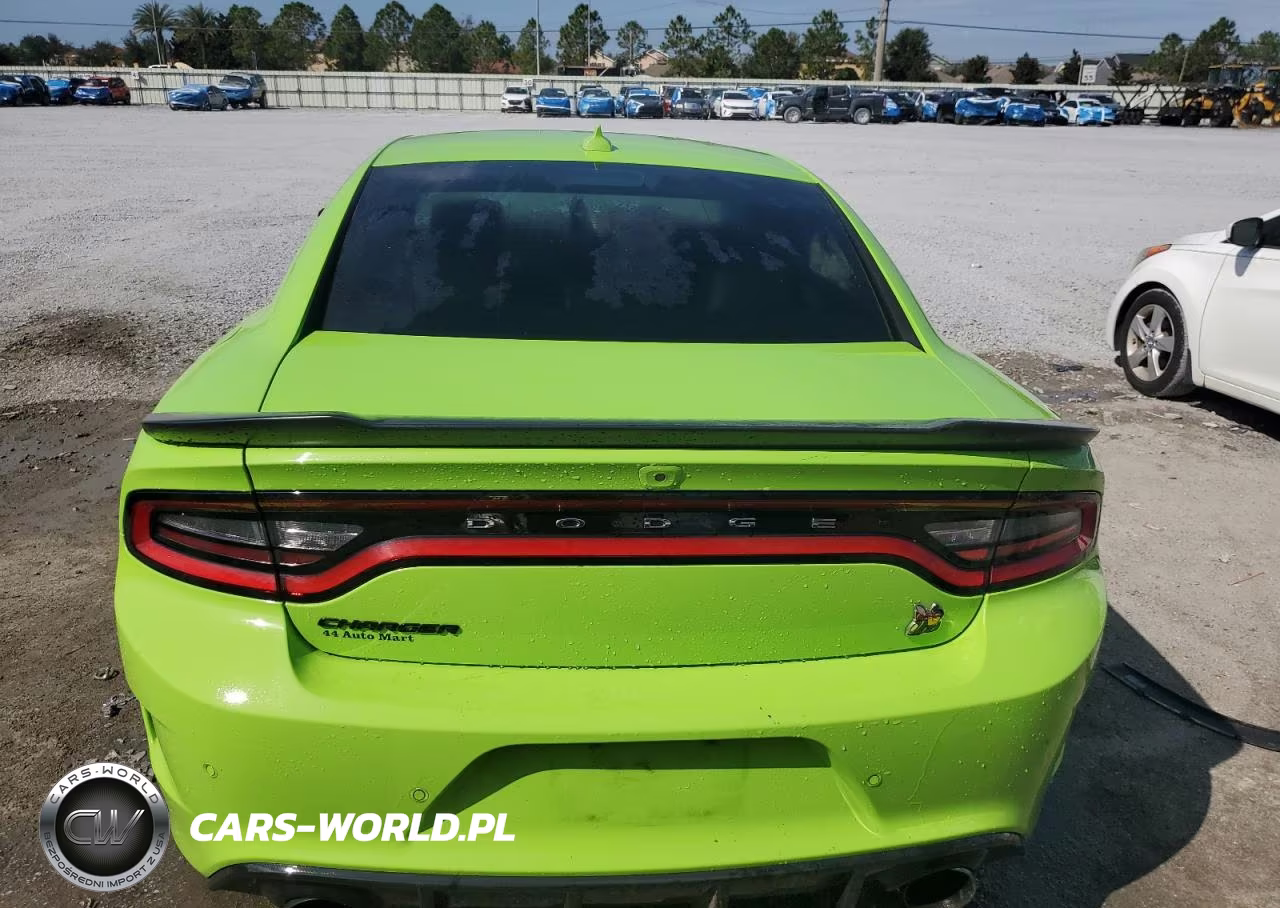 2019 Dodge Charger Scat Pack VIN:2C3CDXGJ7KH740267 - 6