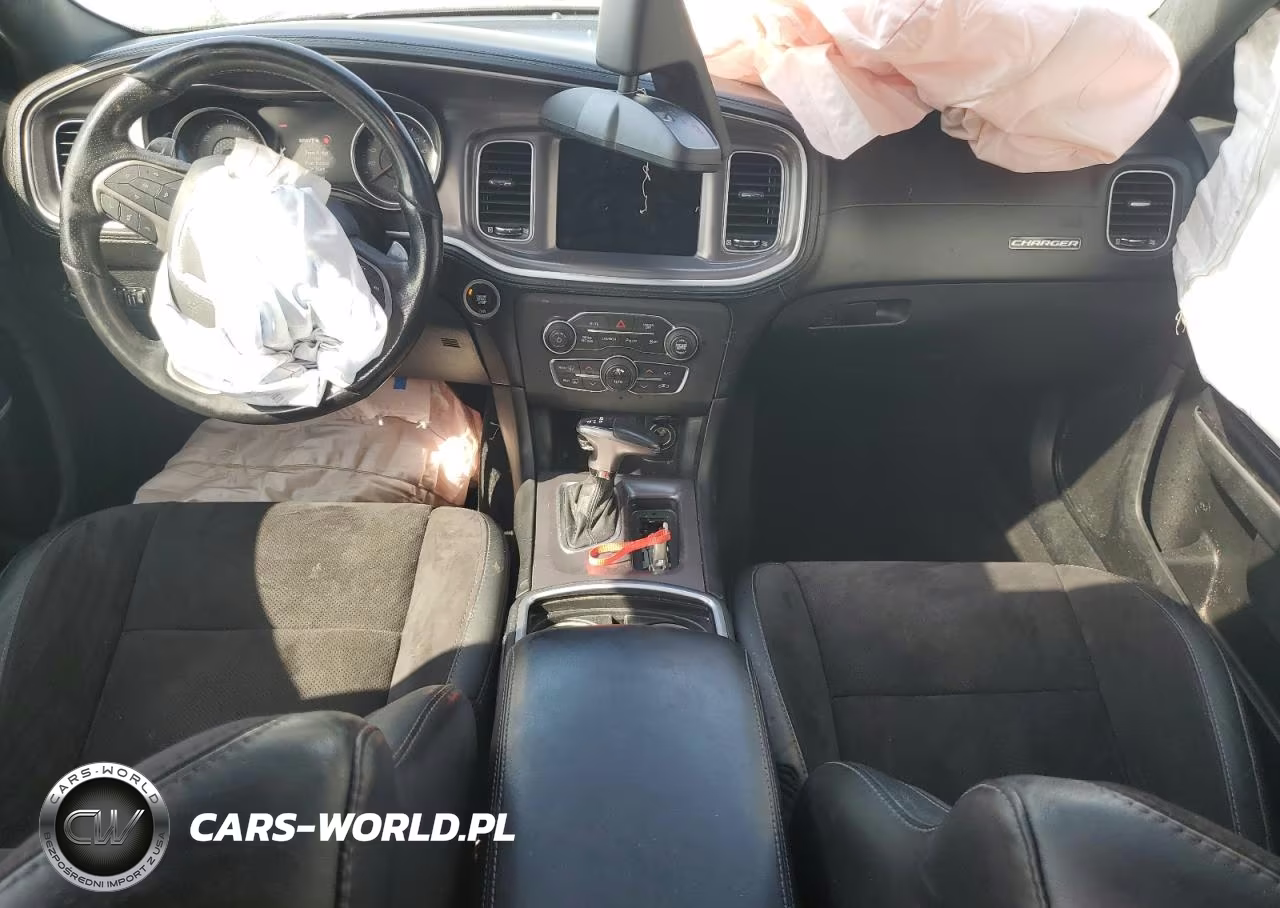 2019 Dodge Charger Scat Pack VIN:2C3CDXGJ7KH740267 - 8