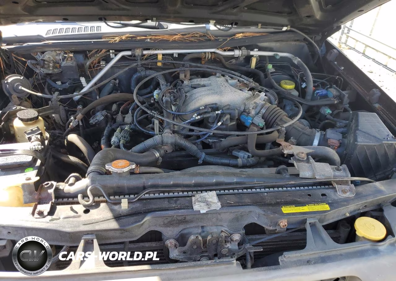 2000 Nissan Xterra Xe VIN:5N1ED28Y5YC570680 - 12