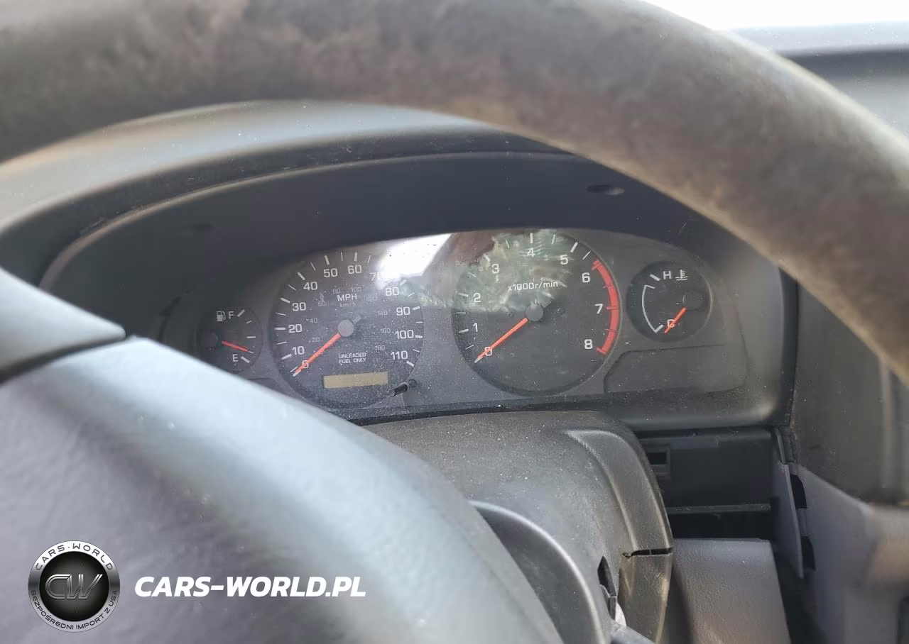 2000 Nissan Xterra Xe VIN:5N1ED28Y5YC570680 - 9