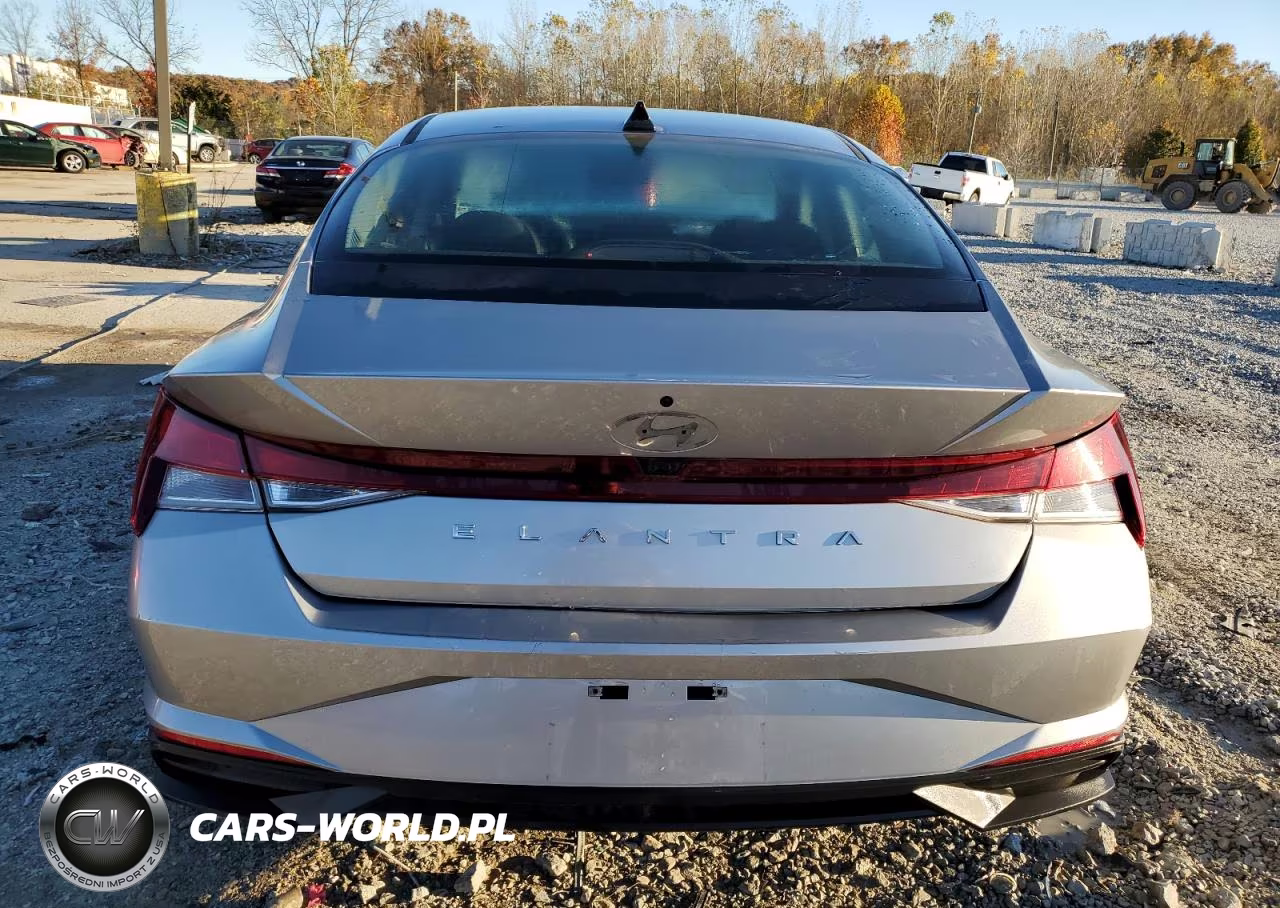 2021 Hyundai Elantra Sel VIN:5NPLM4AG1MH043467 - 6