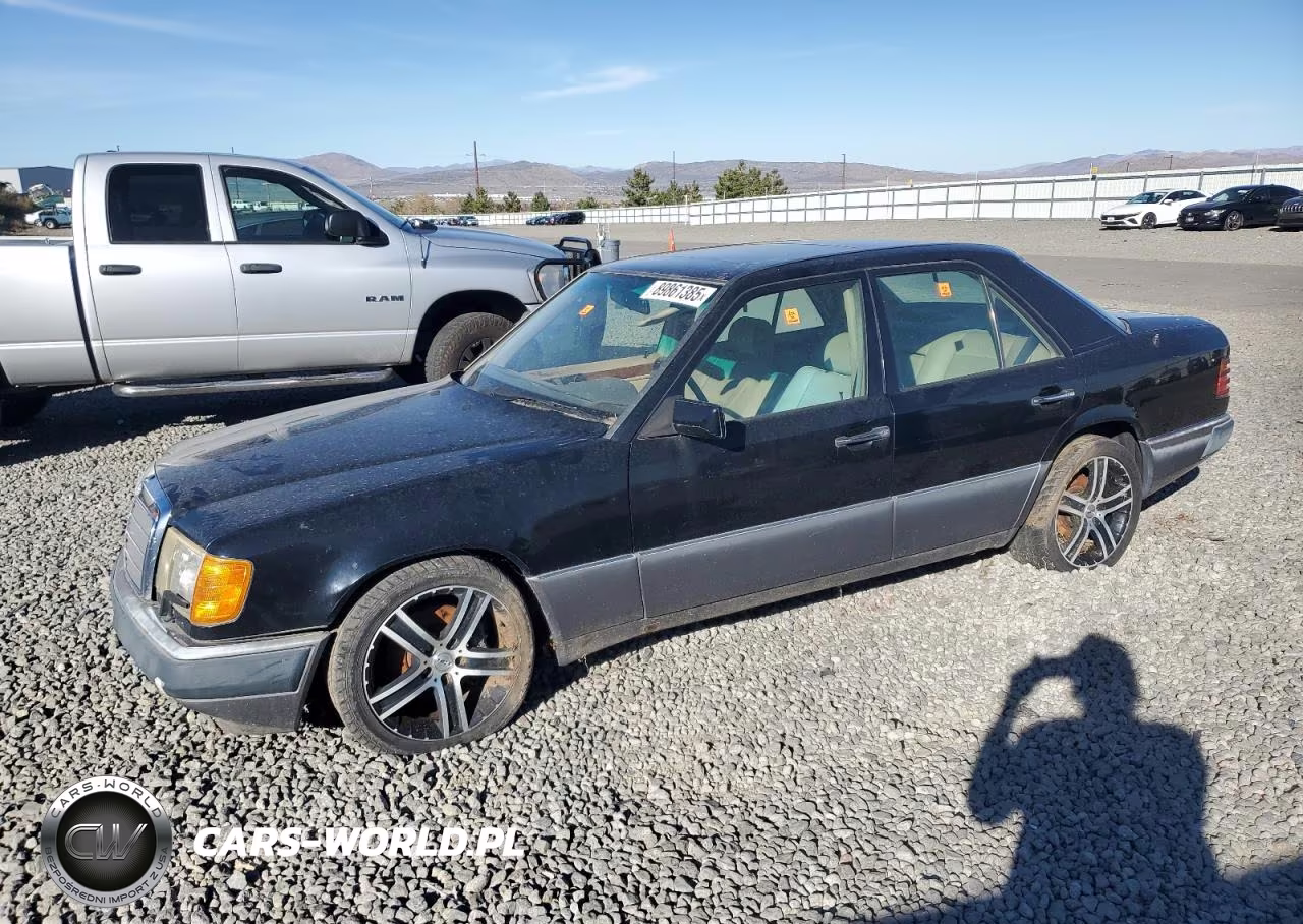 1993 Mercedes-Benz 400 E