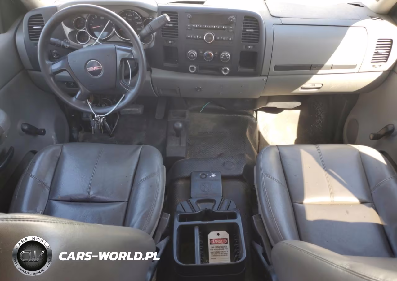 2009 GMC Sierra K3500 VIN:1GTHK73K89F170720 - 8