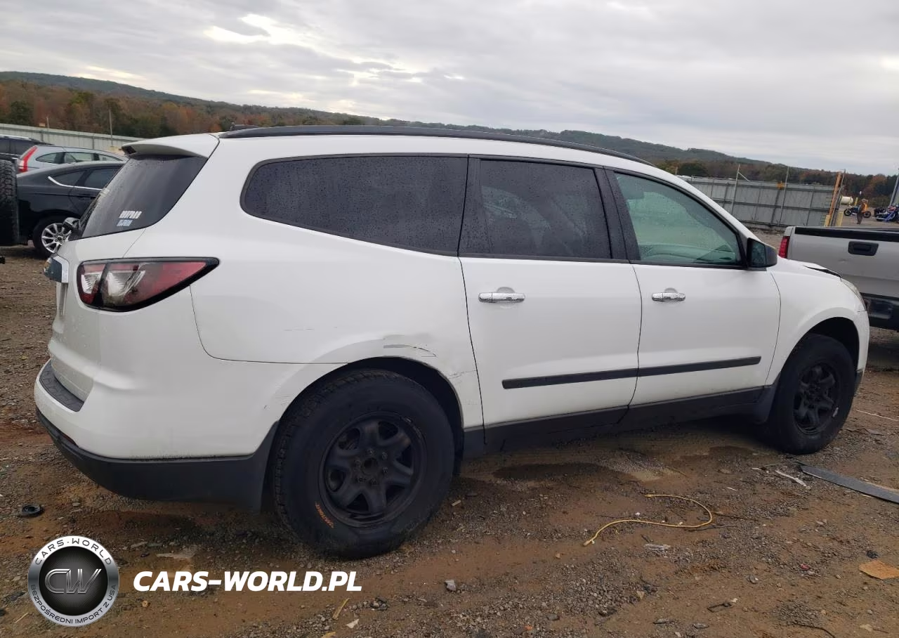 2017 Chevrolet Traverse Ls VIN:1GNKRFKD9HJ162434 - 3