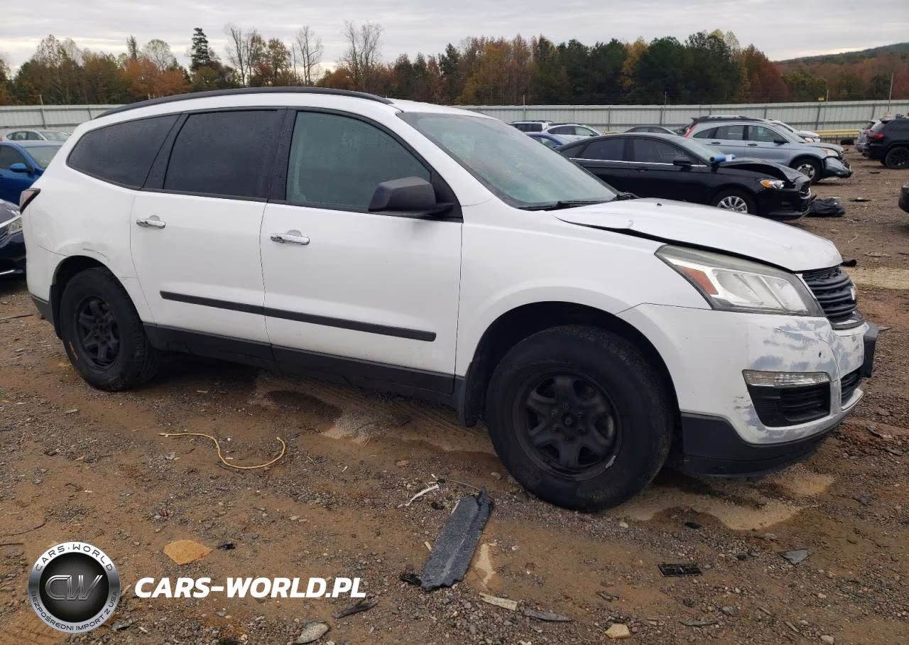 2017 Chevrolet Traverse Ls VIN:1GNKRFKD9HJ162434 - 4